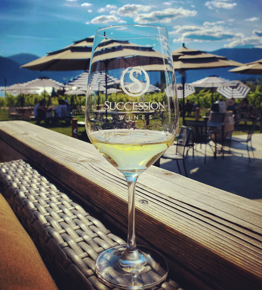 5 Noteworthy Lake Chelan Wineries by Tamara Belgard Noteworthy Wine Journal 