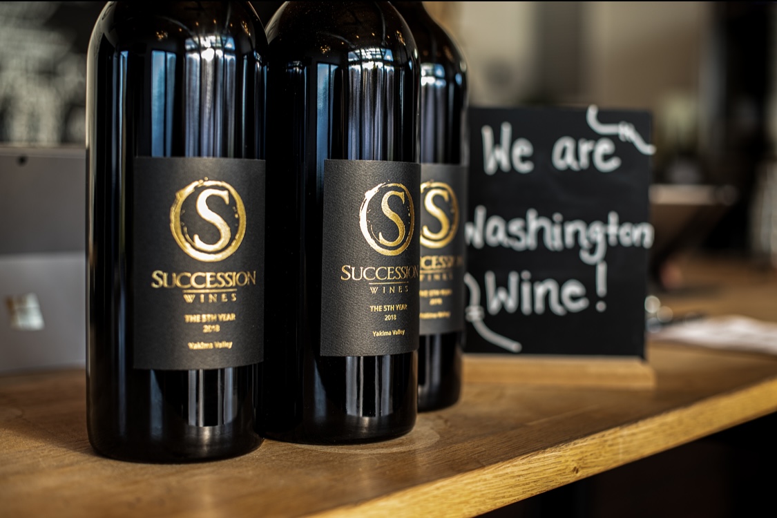 5 Noteworthy Lake Chelan Wineries by Tamara Belgard Noteworthy Wine Journal 