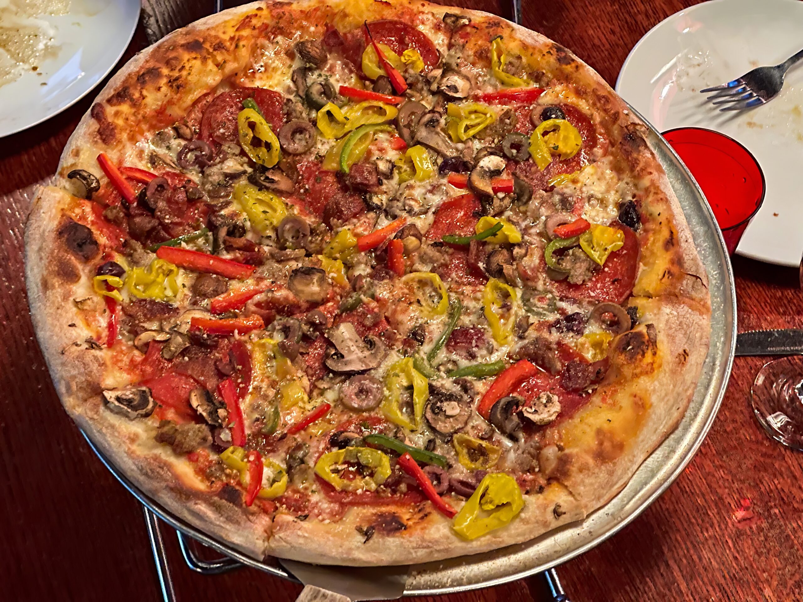 A Magnificent Meal at Pinky’s Pizza In Portland, Oregon!